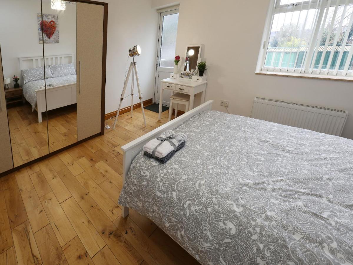 Luxurious Apartment "N22" London Bagian luar foto