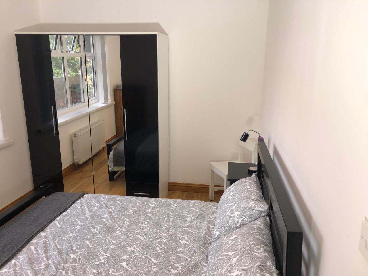 Luxurious Apartment "N22" London Bagian luar foto